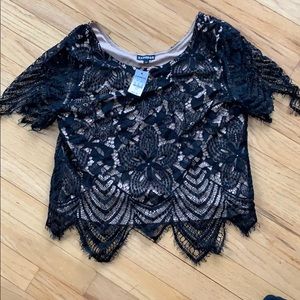 Crop lace top